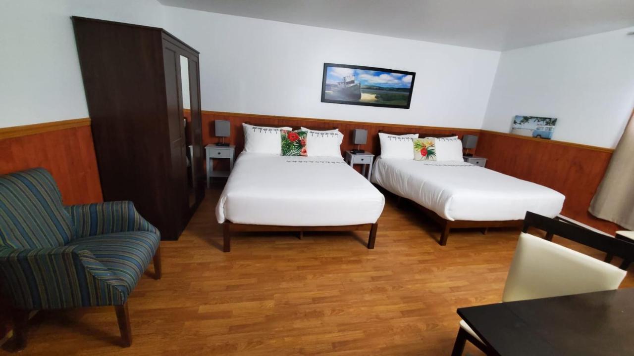 Hotel Fleurs Karaibes Saint-Alexandre-de-Kamouraska Εξωτερικό φωτογραφία